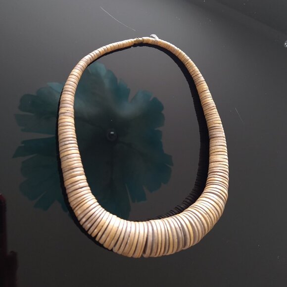 Vintage Wooden Disk Necklace - Hand Made - Picture 2 of 3